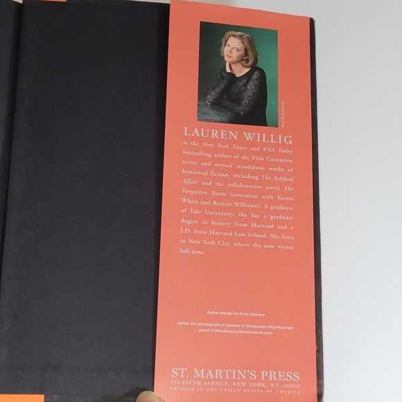 The English Wife by Lauren Willig, A Novel, Book - Picture 5 of 6